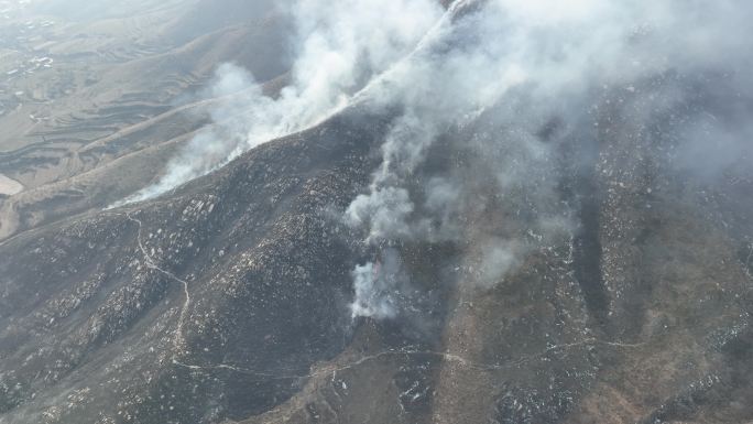 明火山火救援无人机勘察山火野外火警出勤