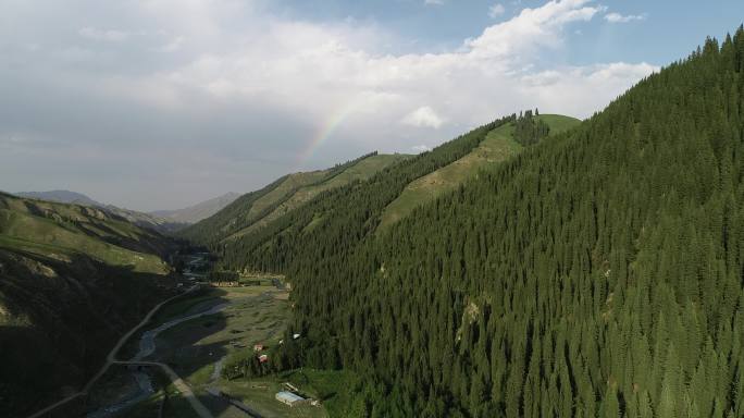 航拍乌鲁木齐南山12