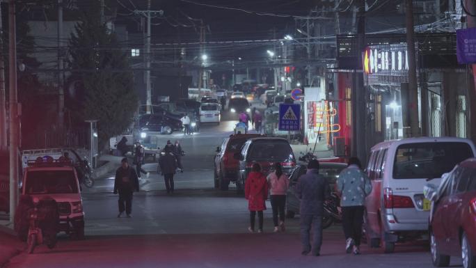 北漂打工人伤感迷茫悲伤思念逃避小商贩夜景