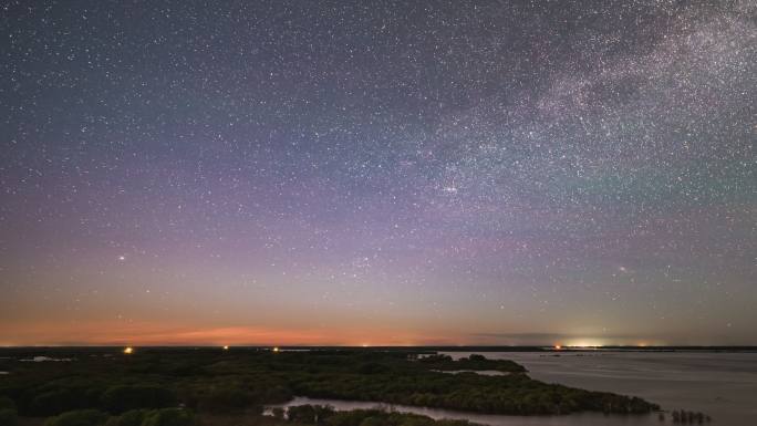 4K黑龙江边境伊春星空夜光云延时摄影特写