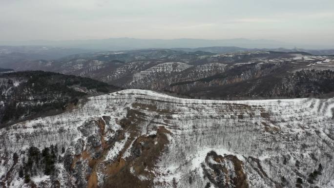 大雪封山