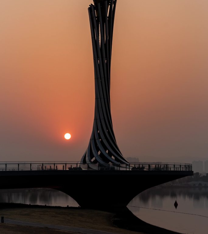 成都东安湖体育公园火炬塔日出朝阳竖屏竖版