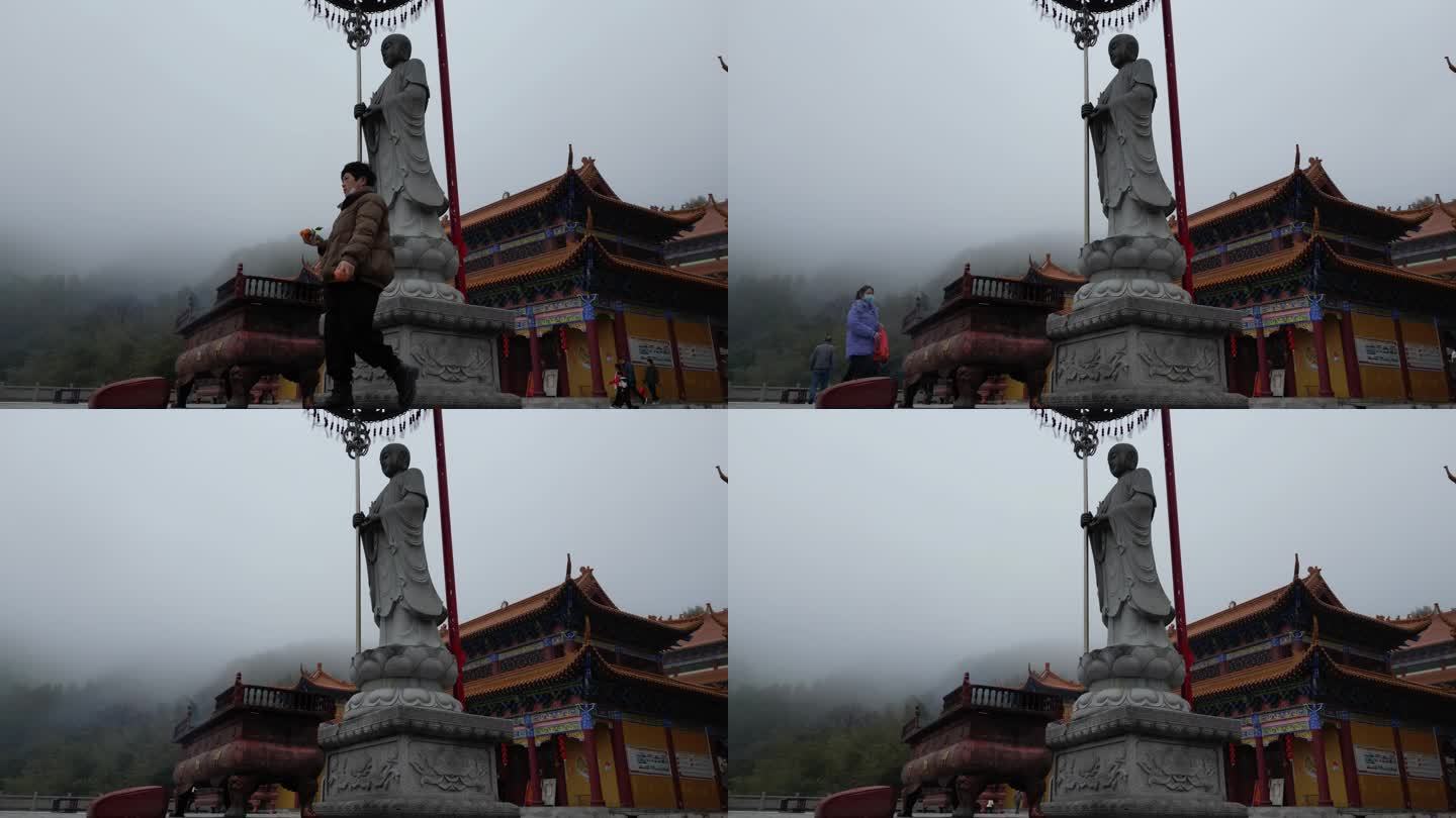 仙境寺庙云雾缭绕
