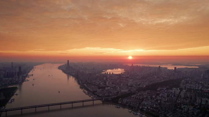 两江交汇处 武昌片 日出