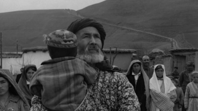 上世纪哈萨克族塔吉克族少数民族