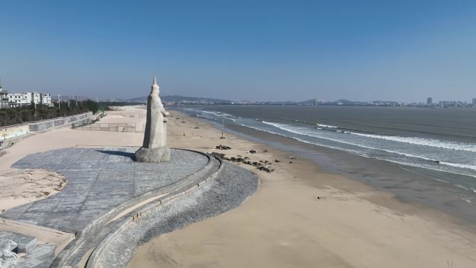 泉州晋江市衙口滨海休闲旅游区沙滩施琅像