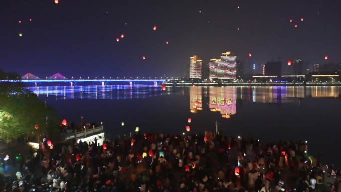 襄阳春节元宵节孔明灯天灯许愿灯节日风光