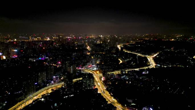 广州东站繁华夜景街道