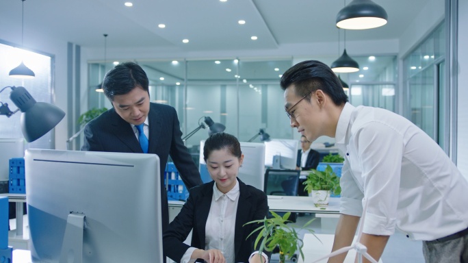 4K商务金融白领创业团队工作讨论沟通