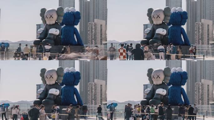 ifs国金 雕塑 人流 延时 Kaws