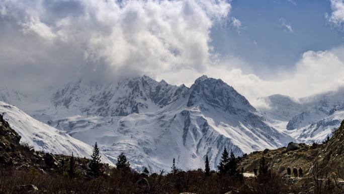 4K延时拍摄昌都然乌镇来古冰川美景