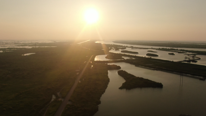 黄河入海口湿地落日景观高清航拍