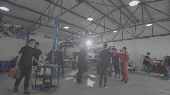 【4K灰度】汽修实训中心汽车维修