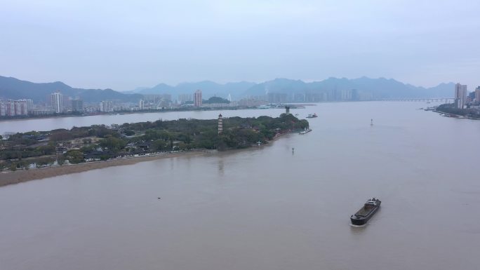 温州江心屿东、西双塔航拍4K