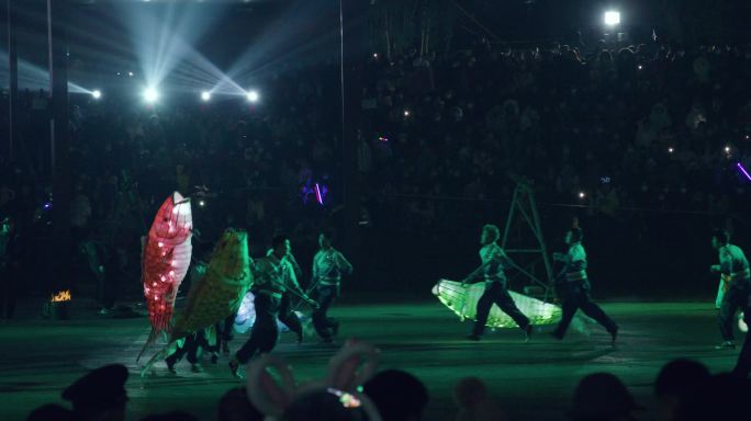 传统民俗文化鲤鱼灯舞龙表演