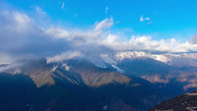 梅里雪山白马雪山深山峡谷4k延时