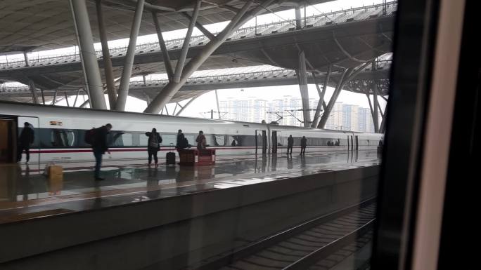 一组广州到北京高铁画面