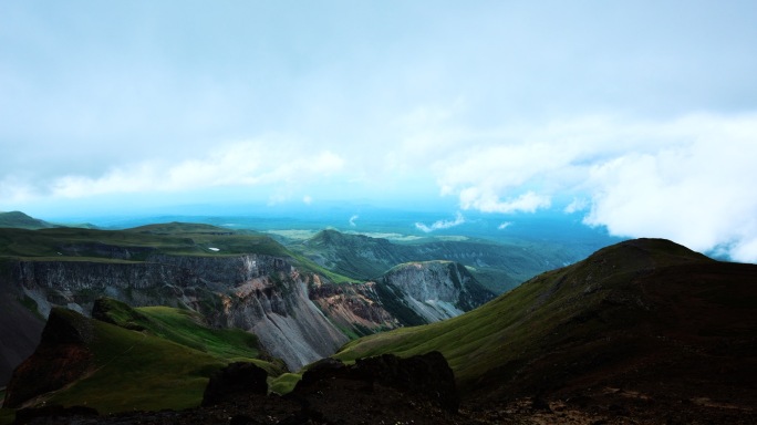 长白山峡谷山顶云海延时