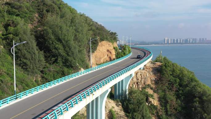 航拍福建东山岛苏峰山环岛路