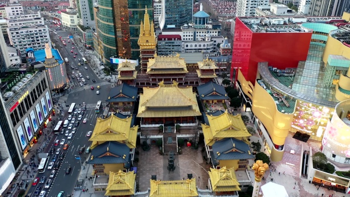 上海城市风光航拍静安寺世贸陆家嘴夜景大楼