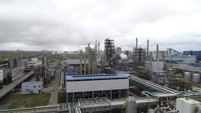 实拍化工厂 炼油厂 炼气厂 鸟瞰 全景