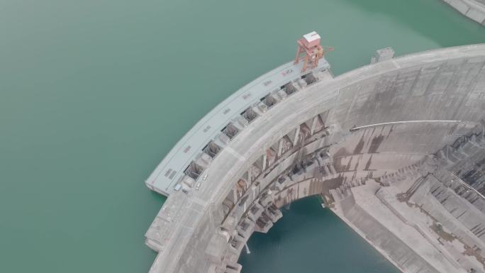 航拍水力发电站_水电站_水坝_河流