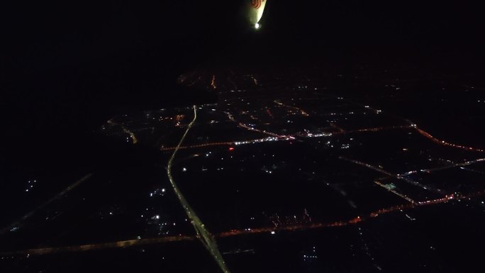 北京夜空航拍飞机下降