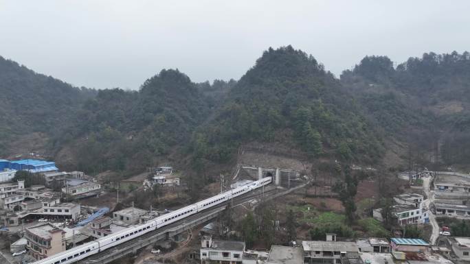 贵阳高铁桥梁隧道