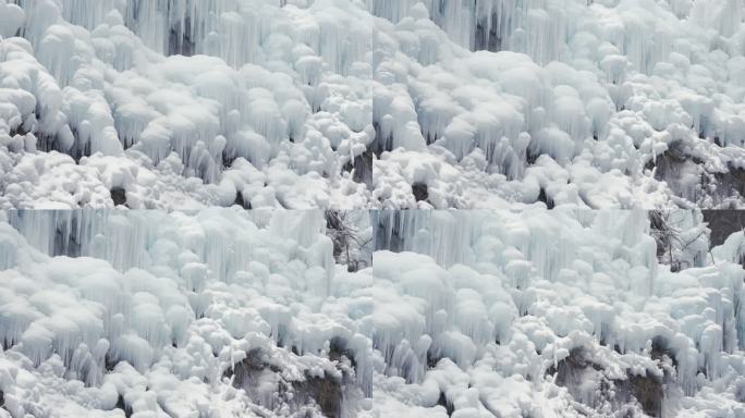 云台山泉瀑峡冰挂