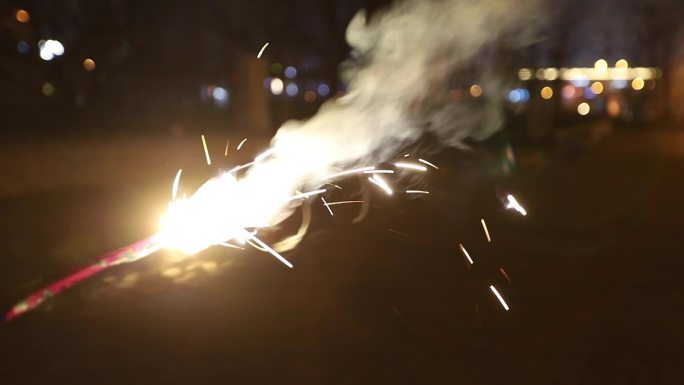 元宵节 烟火  庙会 灯笼  节日 热闹