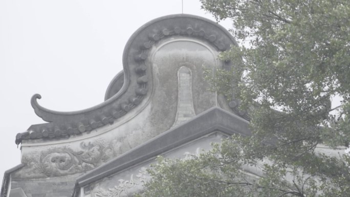 雨水惊蛰谷雨立春意境屋檐雨滴滴水中式岭南