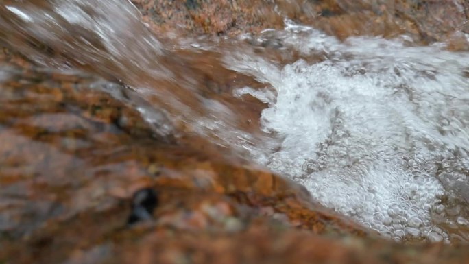 山泉水溪流优质水源保护区