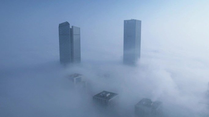 晨雾大雾里的银川万豪德丰大厦城市地标