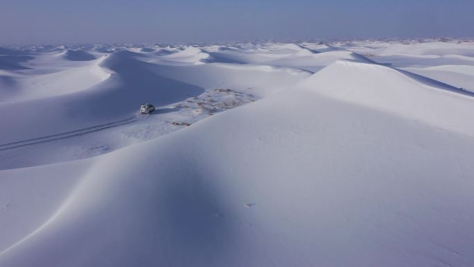 雪地行车户外 穿越 越野 探险 旅游 雪