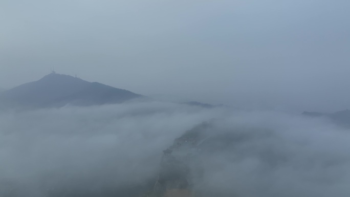 航拍襄阳真武山景点云雾云海旅游自然风光