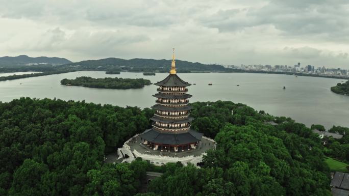 航拍西湖雷峰塔