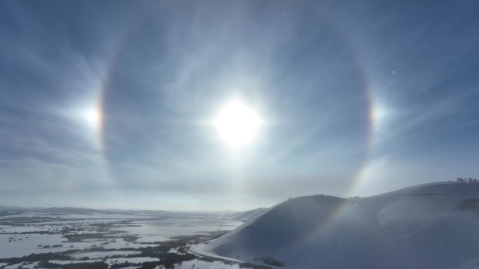 冬天湿地雪野日晕