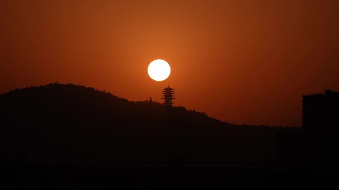 东来阁日落