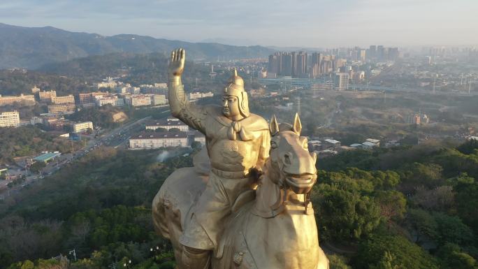 福建泉州大坪山郑成功雕像近景素材