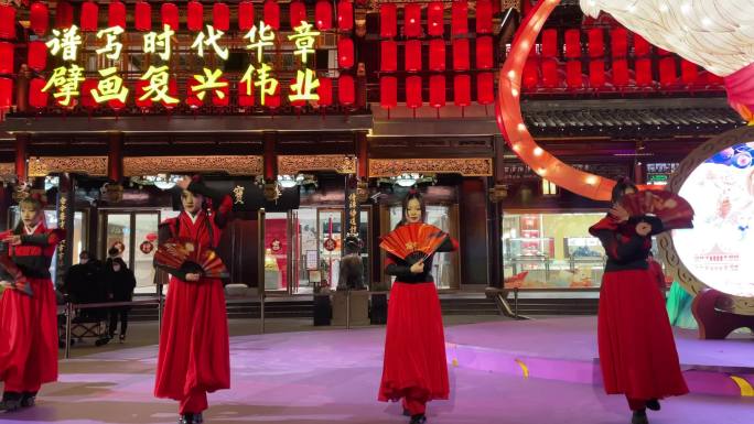 红灯笼古建筑亮化彩灯女装国风舞蹈表演4
