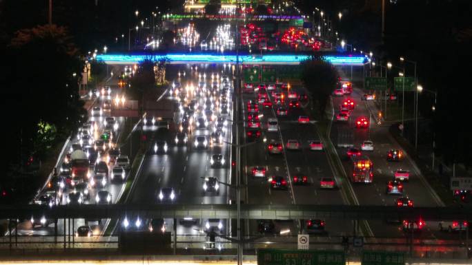 下班高峰期道路车流夜景航拍