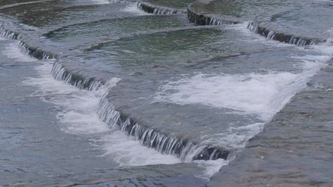 夏季小溪的高山流水小溪潺潺龙鳞坝清澈水流