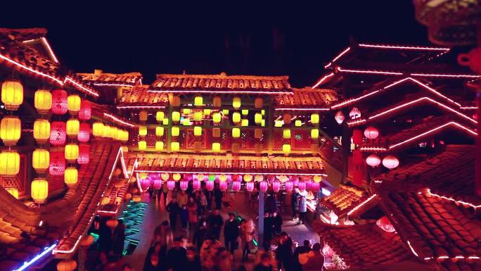 西安古建筑春节人流