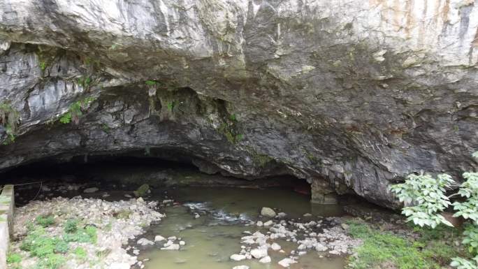 溶洞地质奇观洞穴航拍合集
