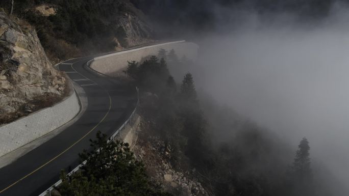 山路航拍00115709