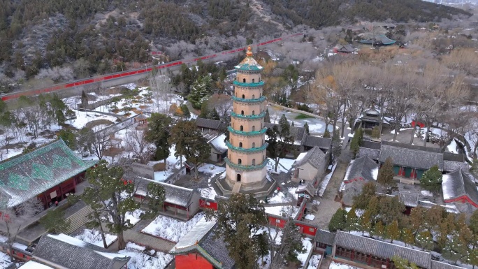 航拍山西太原晋祠舍利生生塔甩尾延时大雪