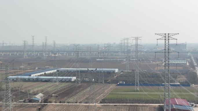 河南郑州国家电网电力高压线航拍