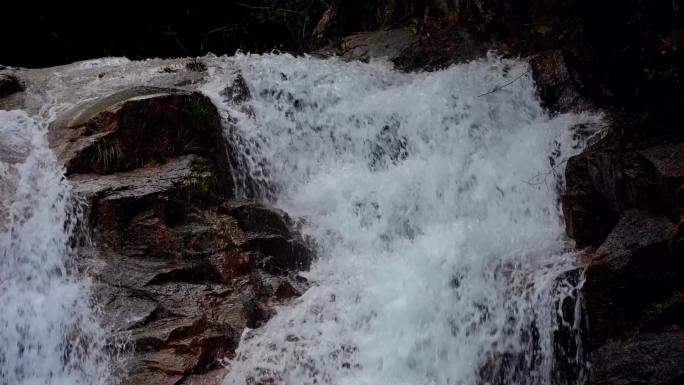 慢动作升格瀑布山涧流水