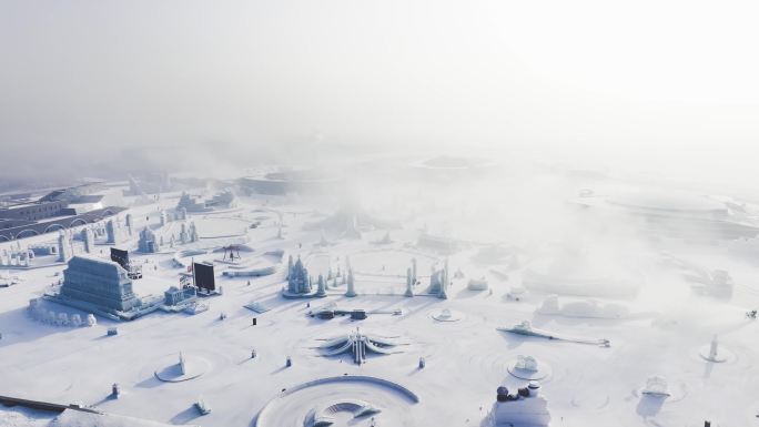 4K哈尔滨冰雪大世界冰雪节白天航拍