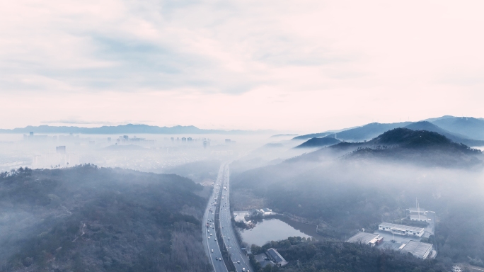 义乌城市天际线航拍平流雾美丽都市高楼林立